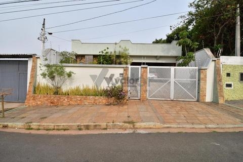 Casa à venda em Campinas, Vila Nogueira, com 3 quartos, com 235 m²