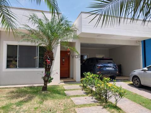 Casa à venda em Paulínia, Cascata, com 3 suítes, com 164 m²