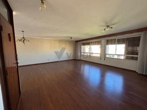 Apartamento à venda em Campinas, Centro, com 3 quartos, com 161 m², Edifício Donato Paschoal