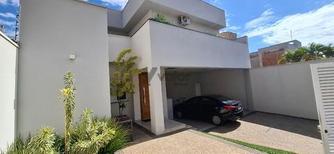 Casa à venda em Campinas, Bairro das Palmeiras, com 4 suítes, com 258 m²