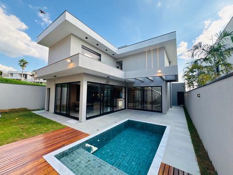 Casa à venda em Campinas, Loteamento Residencial Arborais, com 4 suítes, com 305 m²