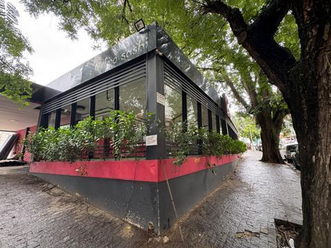 Casa para alugar em Campinas, Cambuí, com 4 quartos, com 115.3 m²