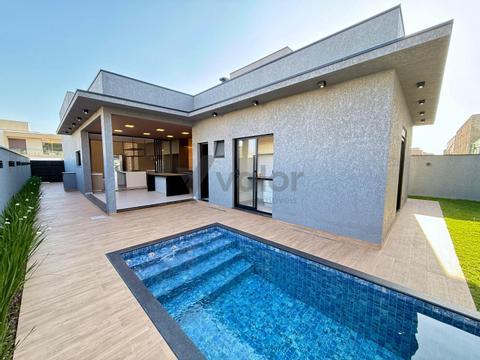 Casa à venda em Campinas, Loteamento Residencial Arborais, com 3 suítes, com 214 m²