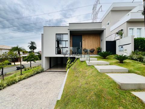 Casa à venda em Campinas, Parque das Quaresmeiras, com 3 suítes, com 217 m², Parque das Quaresmeiras