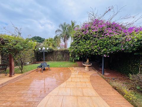 Casa à venda em Campinas, Parque Rural Fazenda Santa Cândida, com 3 quartos, com 232 m²