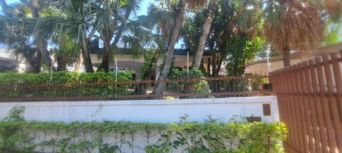 Casa à venda e para alugar em Campinas, Parque Taquaral, com 4 quartos, com 375 m²