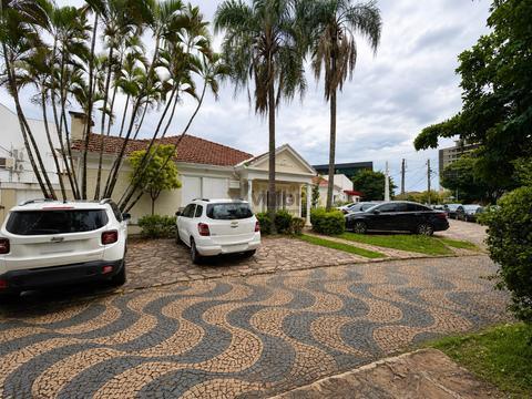 Casa para alugar em Campinas, Nova Campinas, com 10 quartos, com 315 m²