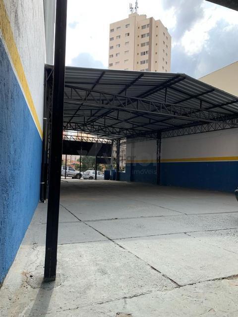 Barracão à venda e para alugar em Campinas, Centro, com 250 m²