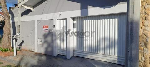 Casa à venda em Piracicaba, Jardim Itapuã, com 3 quartos, com 180 m²