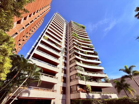 Apartamento à venda em Campinas, Cambuí, com 4 quartos, com 344 m², Edifício Plaza Vila Lobos