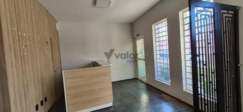 Casa para alugar em Campinas, Cambuí, com 5 quartos, com 167 m²